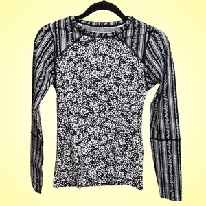 Maaji Rashguard Long Sleeve Top T-Shirt Floral Women Medium NWT